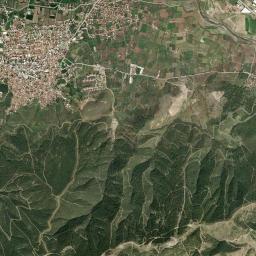 Kınık High Resolution Satellite Map