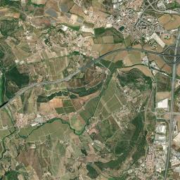 Cadafais High Resolution Satellite Map