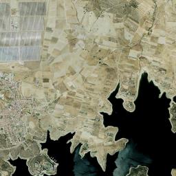 Orellana la Vieja High Resolution Satellite Map