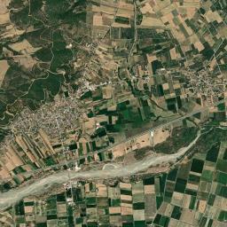 Makrakómi High Resolution Satellite Map