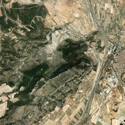 La Font de la Figuera High Resolution Satellite Map