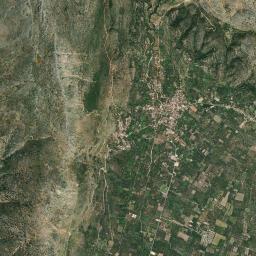 Kandíla High Resolution Satellite Map