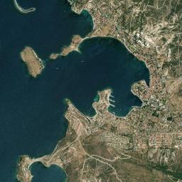 Foça High Resolution Satellite Map
