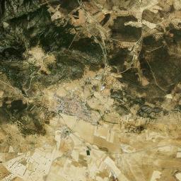 Santa Eufemia High Resolution Satellite Map