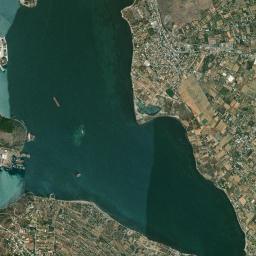 Néa Lámpsakos High Resolution Satellite Map