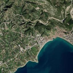 Náfpaktos High Resolution Satellite Map