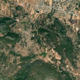 Alíartos High Resolution Satellite Map