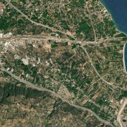 Témeni High Resolution Satellite Map