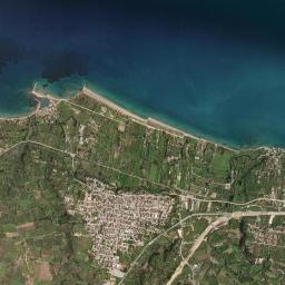 Káto Achaḯa High Resolution Satellite Map