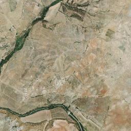 Espelúy High Resolution Satellite Map