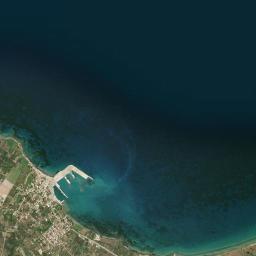 Kyllíni High Resolution Satellite Map