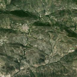 Linares de la Sierra High Resolution Satellite Map