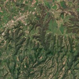 Lálas High Resolution Satellite Map