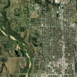 210 South 2nd Street, Arkansas City, KS Satellite Map