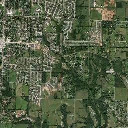 572 South Canterbury Lane, Nixa, MO Satellite Map