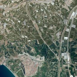 Salobreña High Resolution Satellite Map