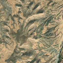 Kahriz-e Baba Hoseyn High Resolution Satellite Map