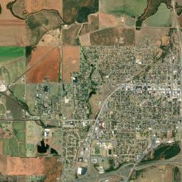 700 North 13th Street, Clinton, OK 73601 Satellite Map