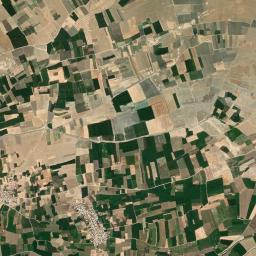 Rayegan-e Sofla High Resolution Satellite Map