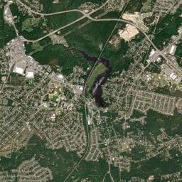 Hope Mills High Resolution Satellite Map