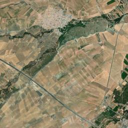 Malek-e Ashtar High Resolution Satellite Map