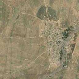 Qarah Bāgh High Resolution Satellite Map