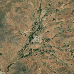 Cheshmeh Qareh High Resolution Satellite Map