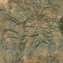 Zagheh-ye Anuch High Resolution Satellite Map