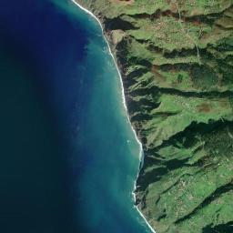 Fajã da Ovelha High Resolution Satellite Map