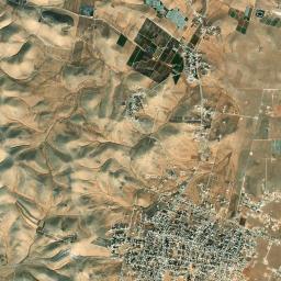 Al Ḩamrā’ High Resolution Satellite Map