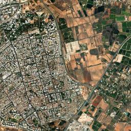 Reẖovot High Resolution Satellite Map