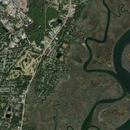 Country Club Estates High Resolution Satellite Map