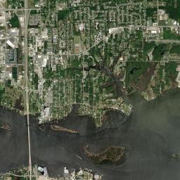 D'Iberville High Resolution Satellite Map