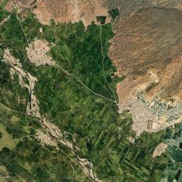 Khaniman High Resolution Satellite Map