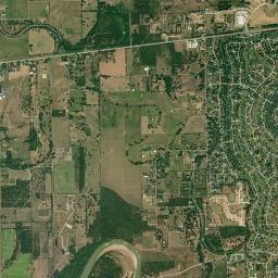 Weston Lakes High Resolution Satellite Map