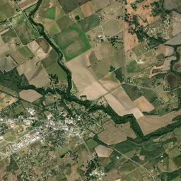 La Vernia High Resolution Satellite Map