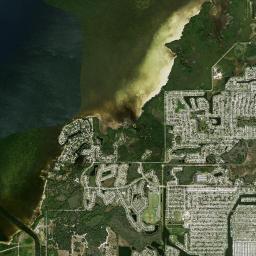 Beacon Square High Resolution Satellite Map