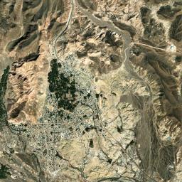 Bazmān High Resolution Satellite Map