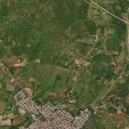 Güines High Resolution Satellite Map