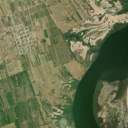 Cristo Rey High Resolution Satellite Map