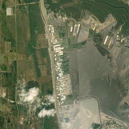 Lomas del Real High Resolution Satellite Map