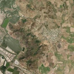 Llano del Tigre High Resolution Satellite Map