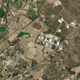 Granadillas High Resolution Satellite Map