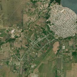 Puerto Padre High Resolution Satellite Map