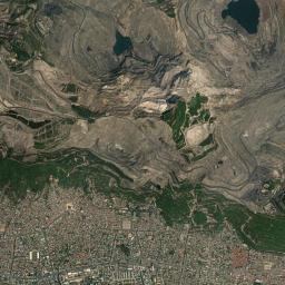 Cẩm Phả Mines High Resolution Satellite Map