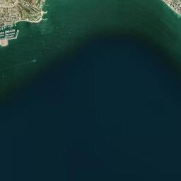 Cruz de Huanacaxtle High Resolution Satellite Map