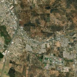 Paseo Puente Viejo High Resolution Satellite Map