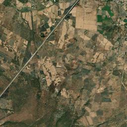 La Yerbabuena High Resolution Satellite Map