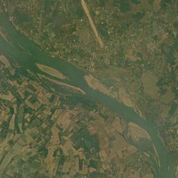 Ban Houakhoua High Resolution Satellite Map