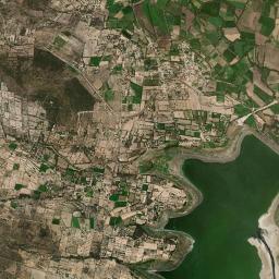 La Loma High Resolution Satellite Map